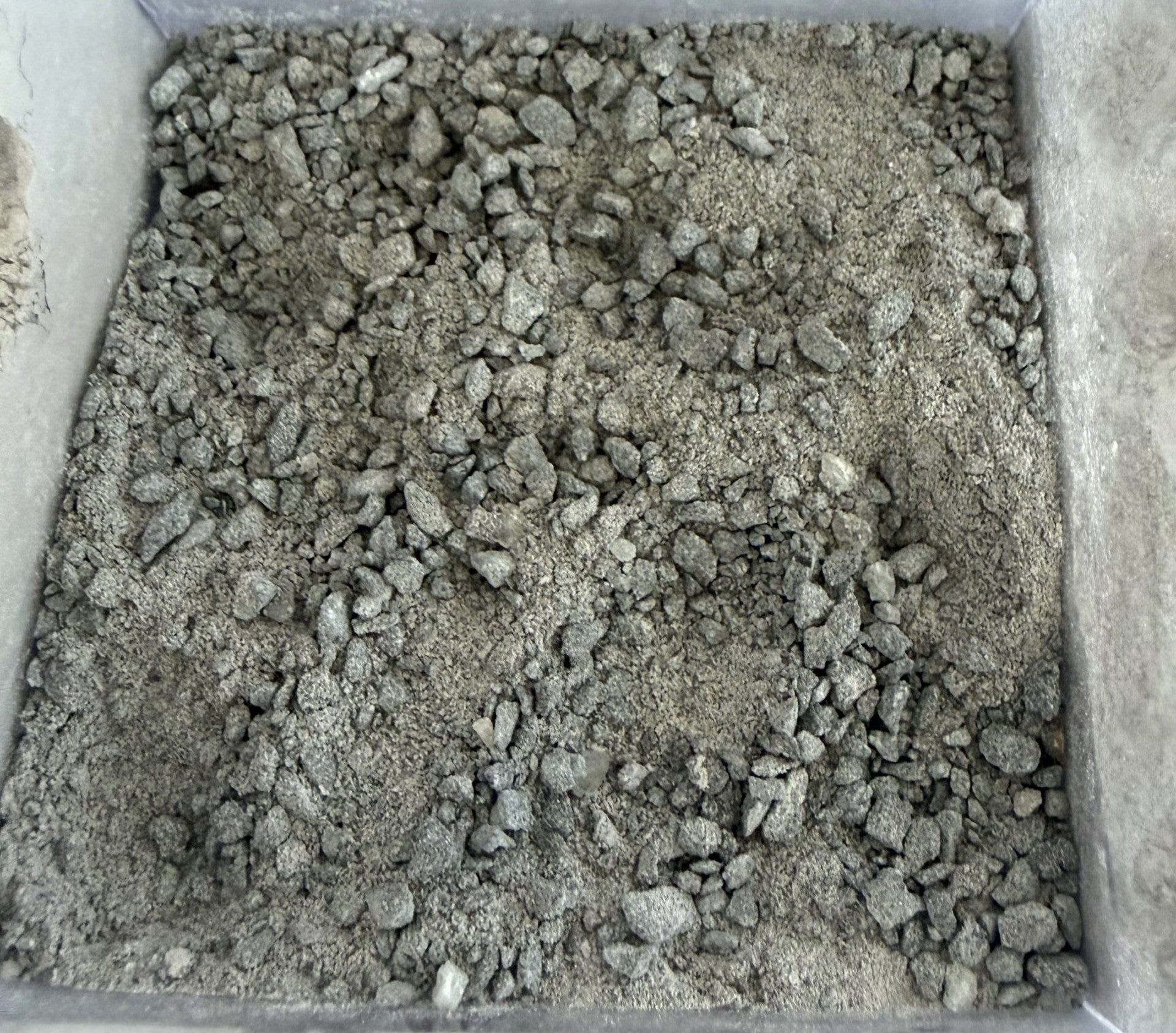 Farina di Basalto - NUTRITERRA Suolo Medio